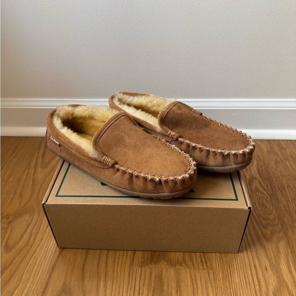 New in Box L.L. Bean Women's Wicked Good Slippers, Venetian, Brown, Size 8 - Picture 4 of 14